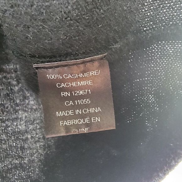 Skull Cashmere Sz XS Tyrone Sweater Top Cutout Slit Long Sleeve Black Goth Punk - Picture 7 of 11